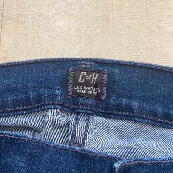 Jeans - Picture 2 of 3